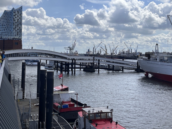 Überseebrücke Hamburg